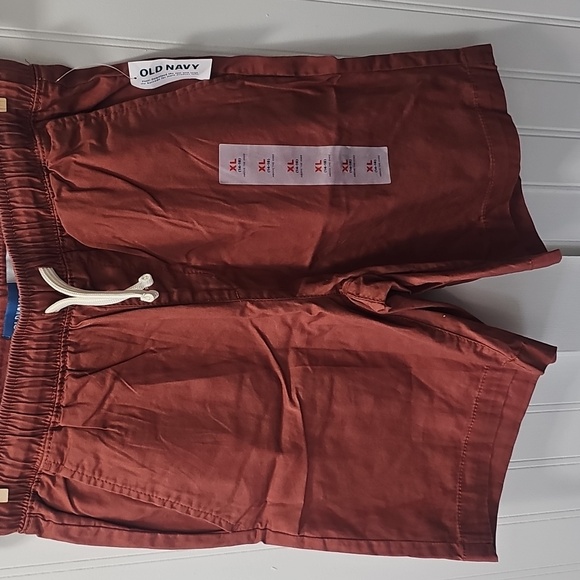 Old Navy Men's Brick Red Athletic Shorts - Picture 1 of 4